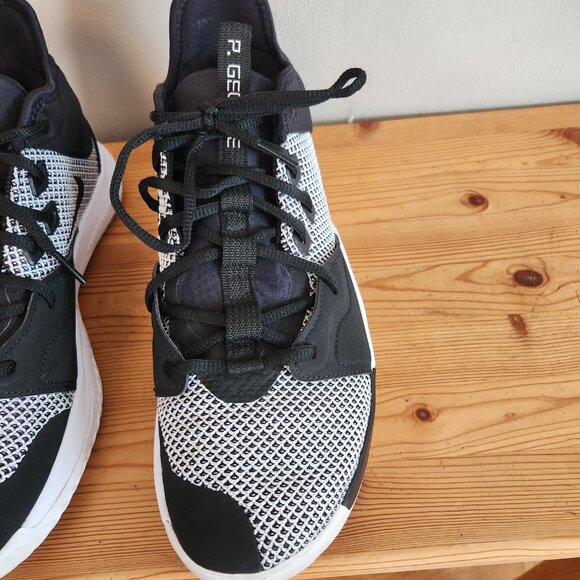 Nike Black & White Men’s P. George Athletic Shoes Size 10 - Picture 2 of 11